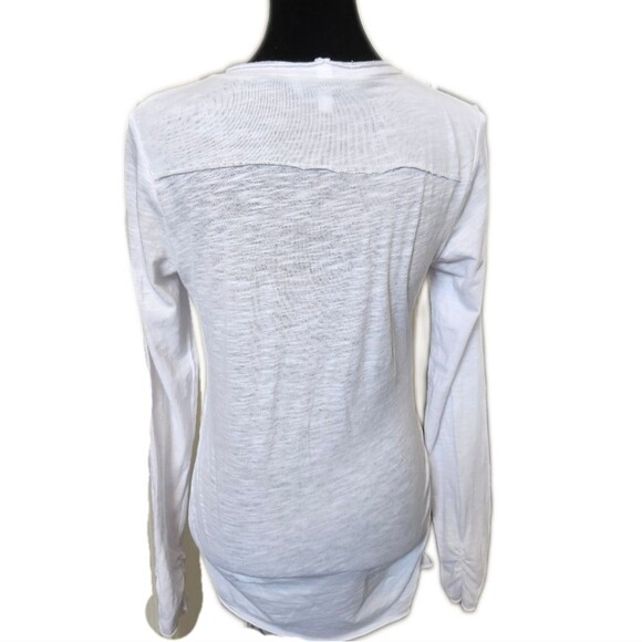 CAbi Style #565 Long Sleeved White Tee T-shirt, Ruched Bust & Sides M - Picture 3 of 5